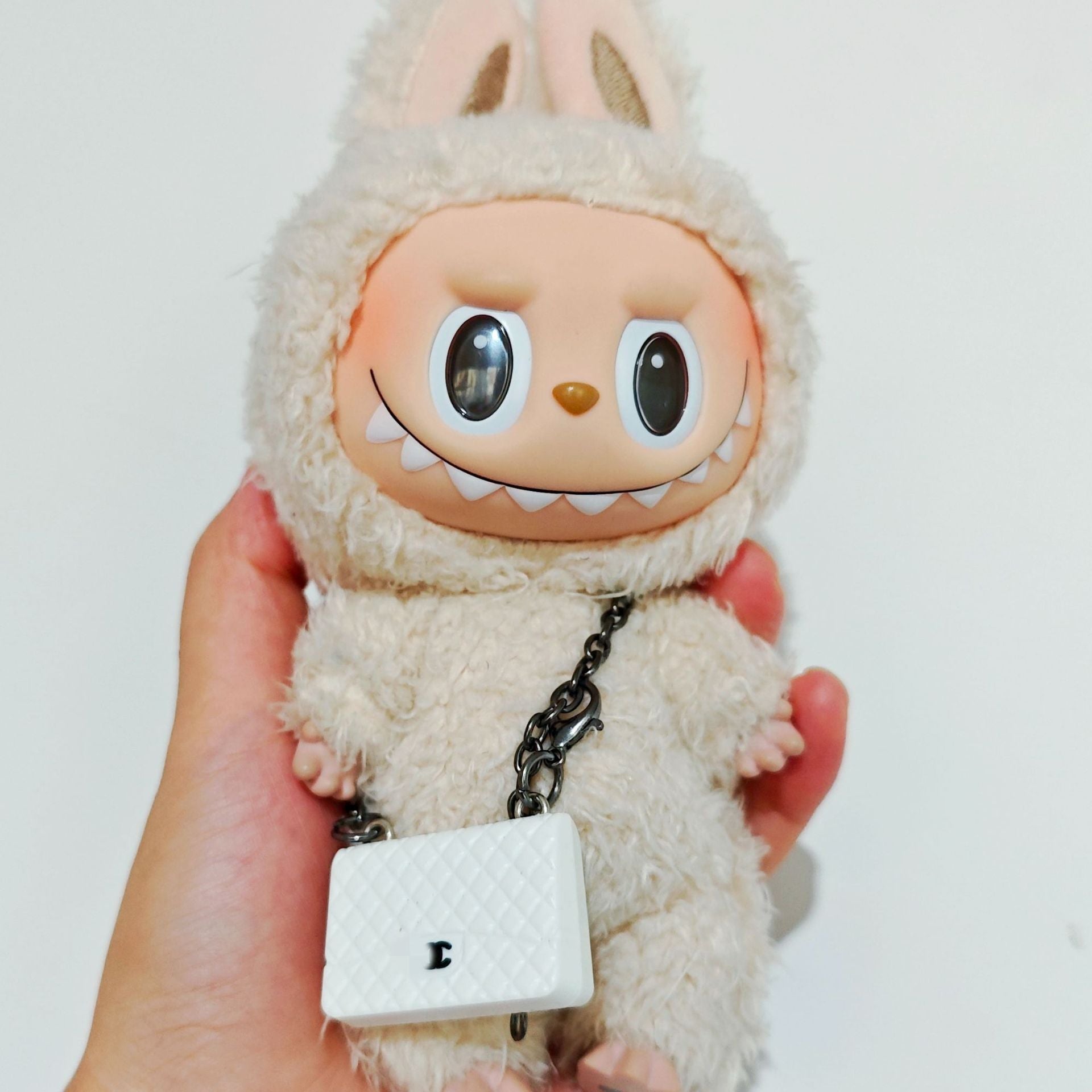 123rd generation Labubu pendant sachet