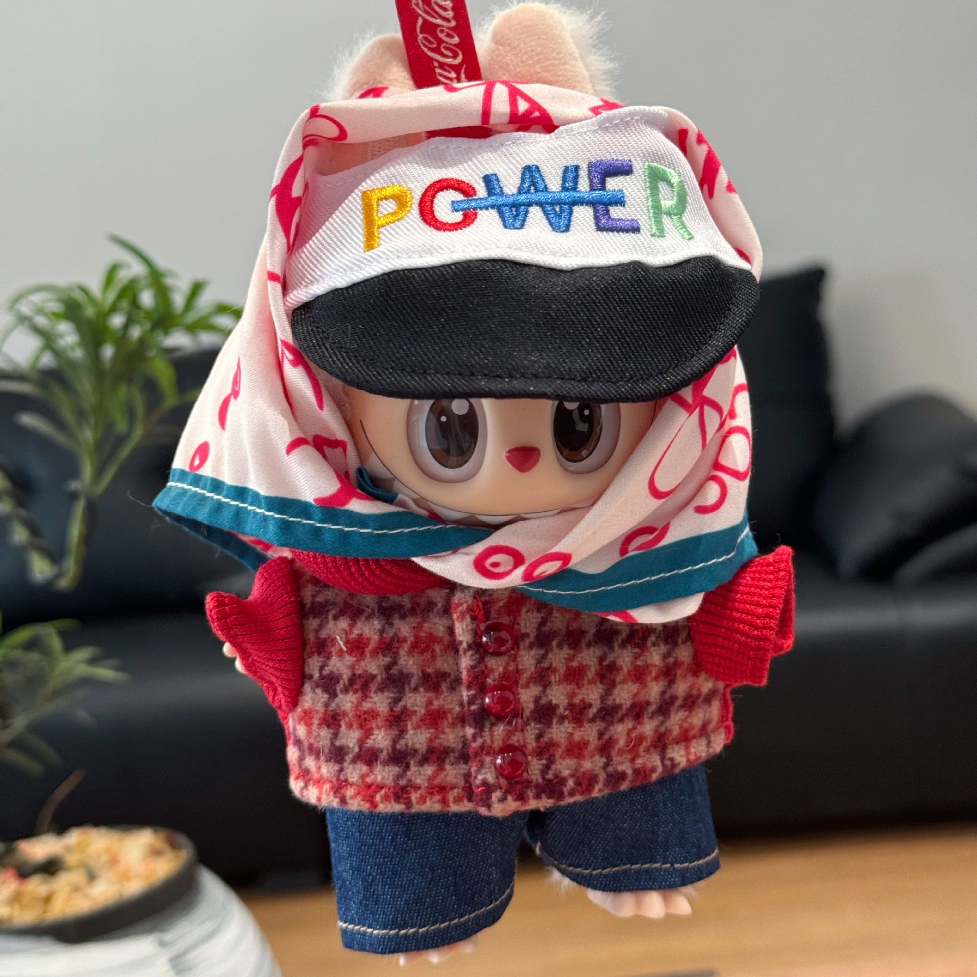15/17cm Labobu macaron sit and sit party three generations of G-Dragon GD same style suit Labobu doll clothes